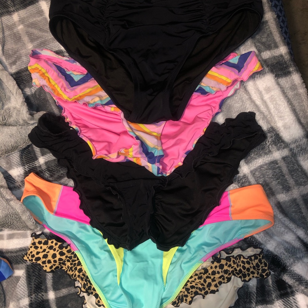 VS large swim bottoms